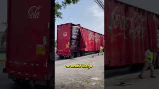 Cientos de coco colas se cayeron de camión #trucks #trailers #camioneros #camiones #camion