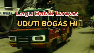 UDUTI BOGAS HI/  TIGA IDOLA BATAK