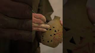 How the Japanese craftsman makes a traditional Kiyomizu pottery with maple patterns #Shorts