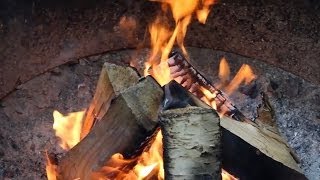 How to start a campfire in camping - Sepaq