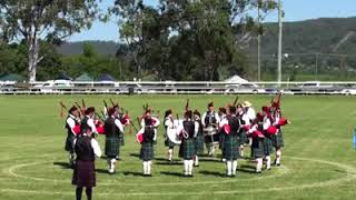 Andrew Murray   Tamworth pipe band competing at Maclean 2014