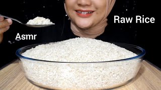 ASMR RAW RICE EATING || RAW RICE || MAKAN BERAS MENTAH MERK MAWAR MERAH