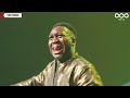 DARE JUSTIFIED LEADS  AN UNDIGNIFIED PRAISE SESSION AT  CELEBRATION CHURCH IKEJA