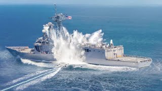 ABD'nin Güçlü Denizaltı Torpidosu, Eğitim Sırasında Devasa ABD Donanması Gemisin