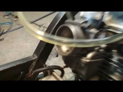 Yamaha XT 400 переделка на один карбюратор