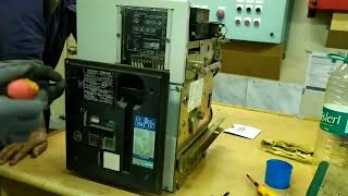 How to close air circuit breaker without uvt supply. Hyundai HAT16 acb