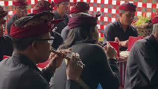 Sekar galuh angklung kutuh meranting cempaga