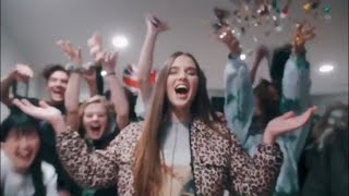 Anúncio da 15° Integrante do Now United - Savannah Clarke (LEGENDADO PT-BR)