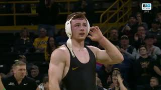 165 LBS: Iowa's Mikey Caliendo vs. Illinois' Braeden Scoles | Big Ten Wrestling | 01/17/2025