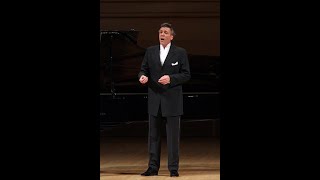 Thomas Hampson sings \