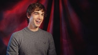 Justice League: War - Christopher Gorham on the Flash (Clip 5)