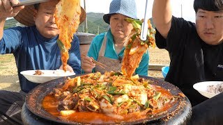 잘 익은 묵은지를 한우 갈비와~ [[묵은지 한우 갈비찜]] ~요리\u0026먹방!! - Mukbang eating show