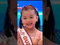 MINI MISS U. CONTESTANT MAKES 