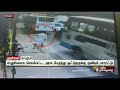 பேருந்து ஓட்டுநரின் சாமர்த்தியத்தால் எமனுக்கு டாடா காட்டிய முதியவர் kerala cctv ptt