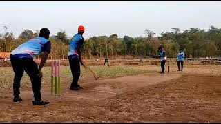 🏐🏏ओंकार क्रिकेट क्लब मोरवंडे🏏 🏐 सहा बॉल 🏐सहा षटकार  फलंदाज  (भाई  मांडवकर )