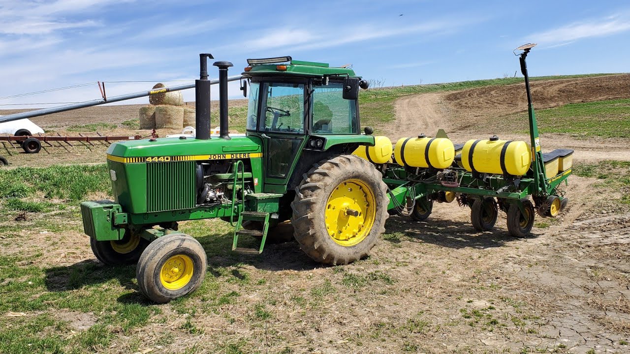 The Planter is Hooked Up