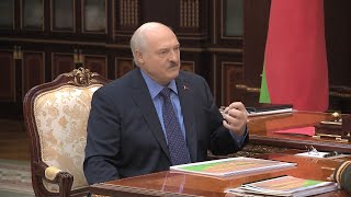 Лукашенко: Ни одна семья не бухтела, не плакалась. Понимали, что всякое может быть!