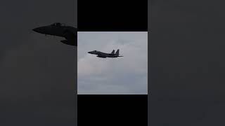 【千歳基地】F-15イーグル〜低く鋭い離陸で魅せる201SQ #shorts