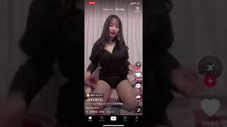 ベッドのうえでムチムチなふともも　#Tiktok