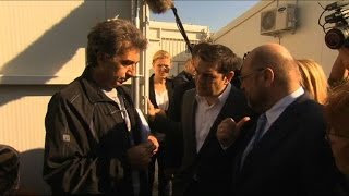 Tsipras and European Parliament chief Schulz visit refugee centre