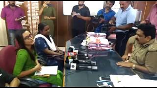 KSRTC Chunk Bus | Rosmy Sunny visits Tomin J Thachankary KSRTC Chunk Bus | Rosmy Sunny visits Tomin J Thachankary