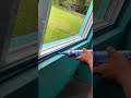 🔴como sellar el contorno de una ventana de aluminio aplica sellador acrílico correctamente.