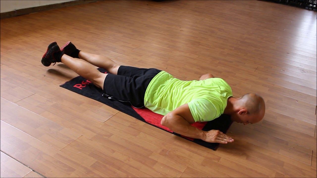 Extensions Lombaires Au Sol : Un Exercice Efficace Pour Muscler Le Bas ...