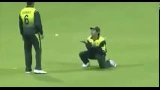 Most Funny Catch Drop in the Cricket History by Pakistan Players |Can't stop Laughing|