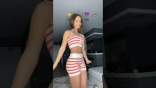 sexy young girl 8 sec status