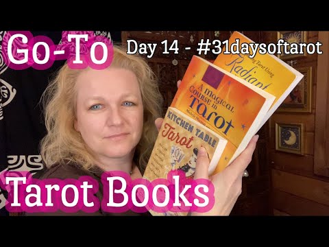 Day 14 – Essential tarot books #31daysoftarot2021, #31daysoftarot, #gototarotbook
