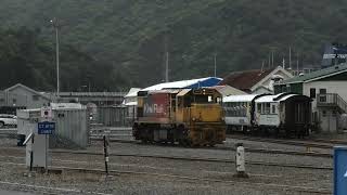 The Coastal Pacific and Train 736 in Picton (3/1/2025) 4K