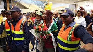 Mount Everest hero Saray Khumalo received a hero's welcome