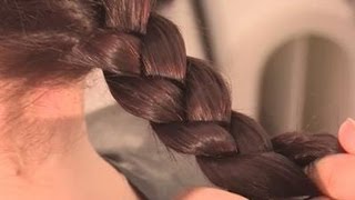 A guide to plaiting girls' hair