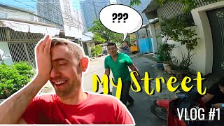 Vietnam Vlog: Dạo Quanh Khu Derek Sống - Lý Do Người Việt Luôn Mời Tôi Đi Nhậu  #vietnamvlog