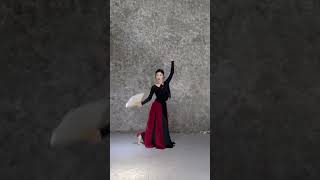 #中国古典舞 难却-桃乐丝 chinese classical dance #dancer #classicaldance #chineseclassicaldance #古典舞 #国风 #舞蹈