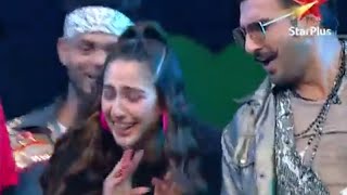 Ole ole dance by Sara Ali Khan and Ranveer Singh at Dance+4