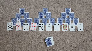 How to play Tri-Peaks - a Solitaire Tutorial!