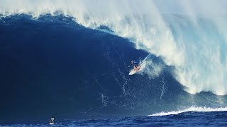 Jaws Lights Up With Another Mega Swell | Filmers @ Large