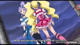 (Face Slap) Cure Berry vs. Cure Peach