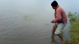 Karnataka kaveri river monster fishing saif Khan dad around 30kg carp.