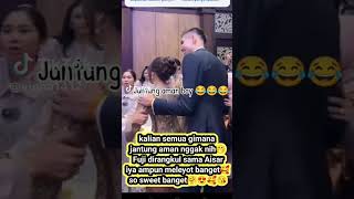 Jantung kalian pasti gak aman liat ke uwuan ini