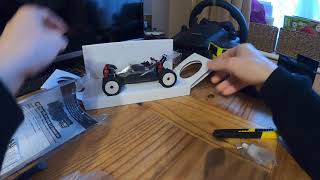 Unboxing Kyosho MB-010 VE