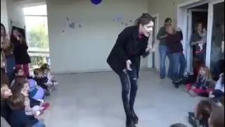 Виолетта/Мартина поет вживую. Виолетта/Мартина поет вживую.