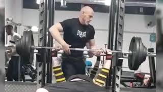 137.5kg bench press