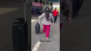 Chalo chale… #shorts #trending #youtubeshorts #travelingshorts