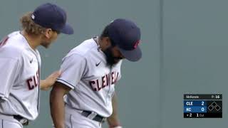 Delino DeShields Jr ridicules catch while crashing into the outfield wall