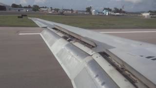 Insel Air MD-80 Landing St. Maarten