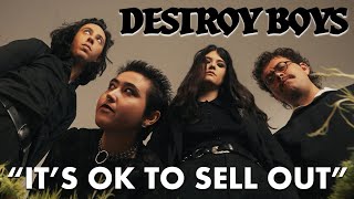 DESTROY BOYS break the rules! Interview with Violet 👊