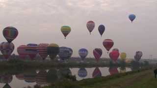 2013/11/02 佐賀インターナショナル・バルーンフェスタ、早朝一斉離陸　Saga International Balloon Fiesta