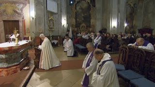 Elsőcsütörtöki szentségimádás a Ciszterci Nagyboldogasszony templomban